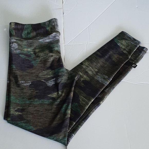 Terez Heathered Camo Tall Band Leggings Size M - Picture 4 of 10